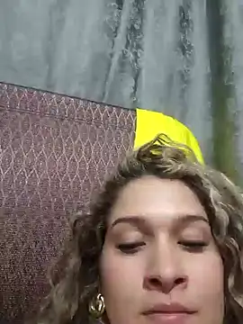 Sara smiiith211 online show from 01-15-25, 08:26