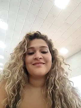 Sara smiiith211 online show from 02-27-25, 09:25