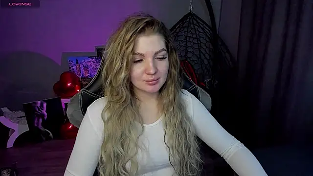 lily williamss online show from 02-09-25, 03:22