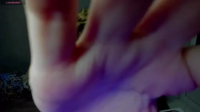 lily williamss online show from 12-21-25, 12:34