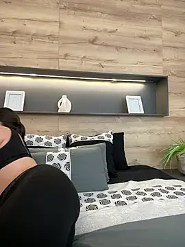 Amelia Rouse online show from 01-24-25, 11:23