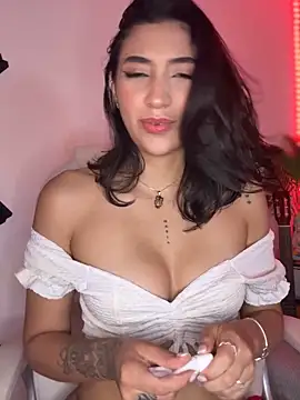  Aura- online show from 04-07-26, 03:29