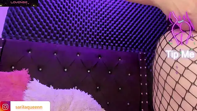 saara queen  online show from 01-18-25, 07:04