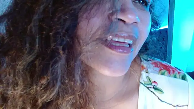 Alma Sexyy online show from 02-24-25, 05:00