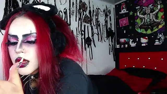 jannaink  online show from 12-22-24, 11:41