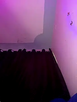 Snapshot of Cherrytowild chatting on 11-30-25, 05:33 Cherrytowild online show from 11-30-25, 05:33