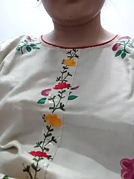 Snapshot of Aaradhya chatting on 02-24-25, 12:30 Aaradhya online show from 02-24-25, 12:30