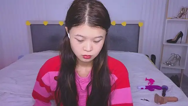 Snapshot of Tina_Kim_ chatting on 02-06-25, 07:45 Tina Kim online show from 02-06-25, 07:45