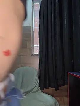 Snapshot of izumikarol chatting on 02-20-26, 07:25 izumikarol online show from 02-20-26, 07:25