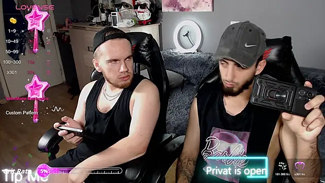 mikienn online show from 10-22-25, 10:04