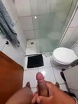 Snapshot of Galado0303 chatting on 09-14-25, 04:00 Galado0303 online show from 09-14-25, 04:00