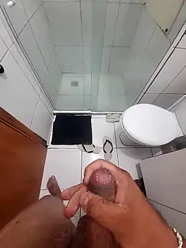 Snapshot of Galado0303 chatting on 09-20-25, 05:19 Galado0303 online show from 09-20-25, 05:19