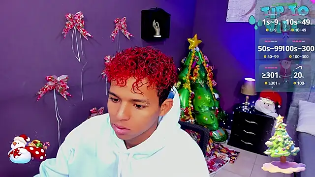 Snapshot of Noah_Smith04 chatting on 12-23-24, 11:47 Noah Smith04 online show from 12-23-24, 11:47