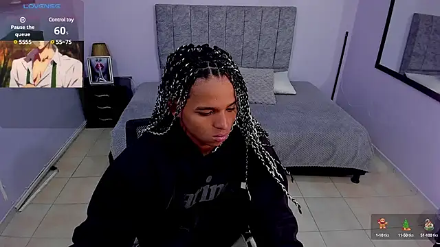 Snapshot of Noah_Smith04 chatting on 01-13-25, 12:13 Noah Smith04 online show from 01-13-25, 12:13