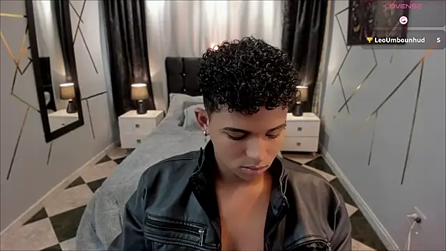 Snapshot of Noah_Smith04 chatting on 03-14-25, 03:47 Noah Smith04 online show from 03-14-25, 03:47