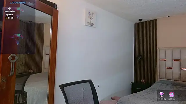 Snapshot of Noah_Smith04 chatting on 01-16-26, 04:55 Noah Smith04 online show from 01-16-26, 04:55