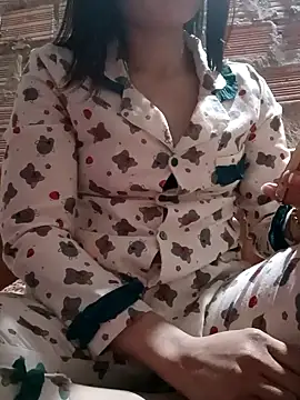 Snapshot of Blythe_69 chatting on 01-29-25, 11:51 Blythe 69 online show from 01-29-25, 11:51