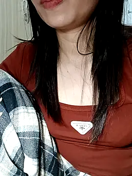 Snapshot of Blythe_69 chatting on 02-03-25, 01:30 Blythe 69 online show from 02-03-25, 01:30