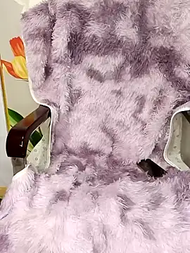 Snapshot of Blythe_69 chatting on 02-10-25, 03:42 Blythe 69 online show from 02-10-25, 03:42