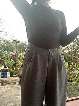 Snapshot of Blythe_69 chatting on 03-08-25, 10:00 Blythe 69 online show from 03-08-25, 10:00