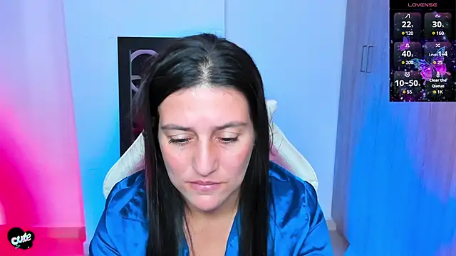 Saskyaa online show from 01-12-26, 03:17