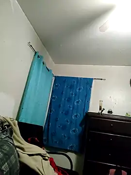 Snapshot of LongDickZee562 chatting on 02-01-25, 08:18 LongDickZee562 online show from 02-01-25, 08:18