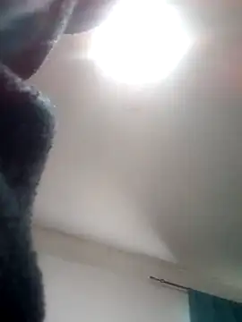 Snapshot of LongDickZee562 chatting on 03-09-25, 06:00 LongDickZee562 online show from 03-09-25, 06:00