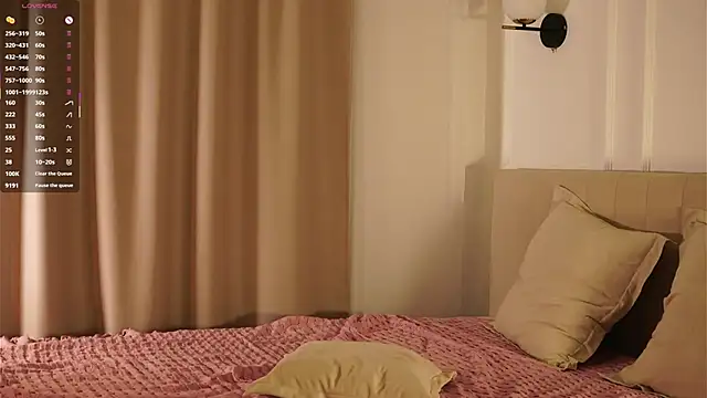 Snapshot of IdaJonesy chatting on 02-05-26, 12:15 IdaJonesy online show from 02-05-26, 12:15