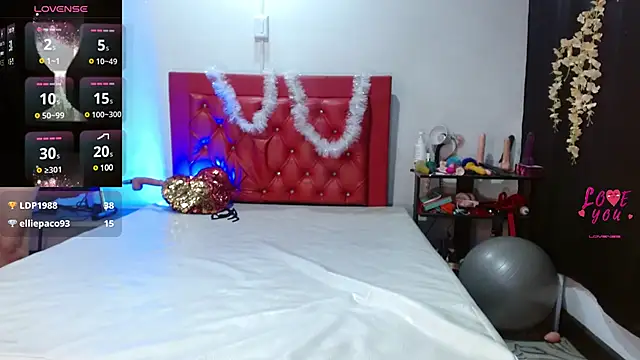 cleopatraa online show from 01-11-25, 12:33