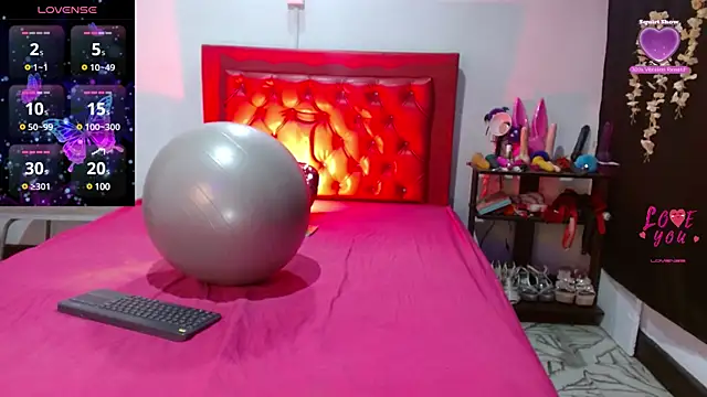 cleopatraa online show from 01-26-25, 01:09