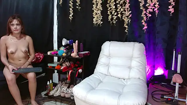 cleopatraa online show from 02-04-25, 12:51