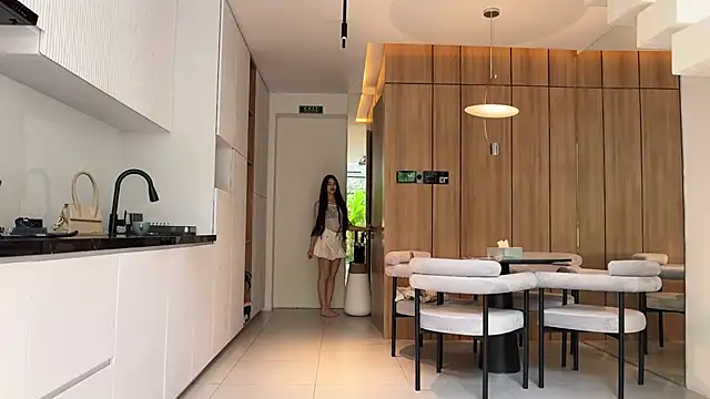 Elsa Ice online show from 02-09-25, 05:19