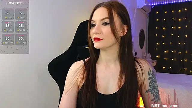 Maria Shy online show from 12-22-24, 05:45