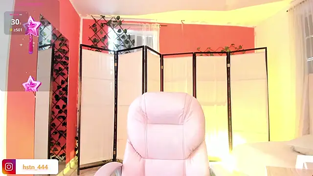 Snapshot of your_khloe chatting on 09-23-25, 12:52 your khloe online show from 09-23-25, 12:52