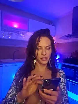 Snapshot of Luna_Kitanna chatting on 12-08-24, 10:14 Luna Kitanna online show from 12-08-24, 10:14