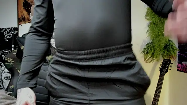 layneinchains online show from 01-27-25, 10:38