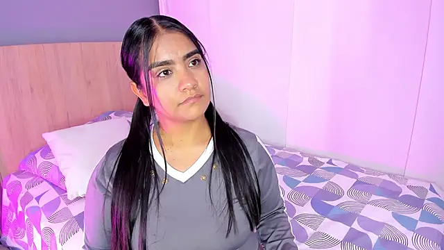 hannnasmith online show from 11-14-25, 03:16