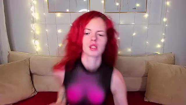 Snapshot of RubyAttwood chatting on 02-02-25, 06:26 RubyAttwood online show from 02-02-25, 06:26