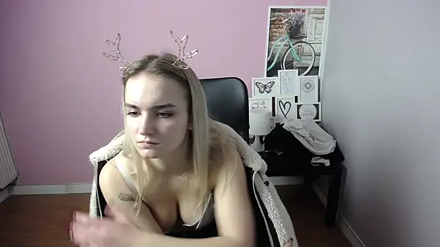 viktoria lovely online show from 12-11-24, 02:11