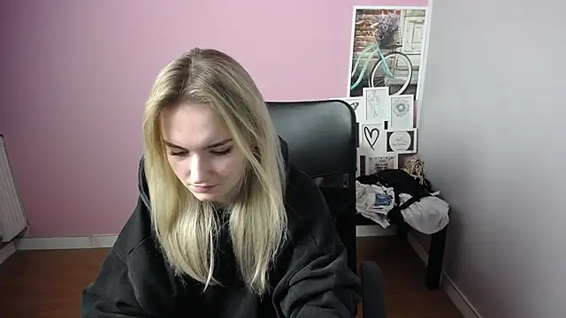 viktoria lovely online show from 12-23-24, 09:49