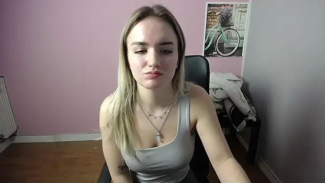 viktoria lovely online show from 02-14-25, 07:17