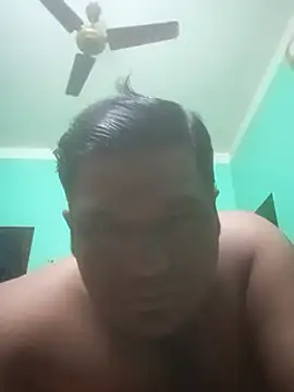 ssamit0808 online show from 01-04-25, 09:31