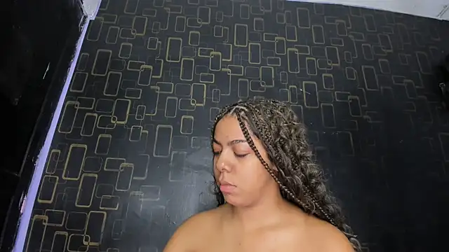 Snapshot of Alika01 chatting on 03-01-25, 01:07 Alika01 online show from 03-01-25, 01:07