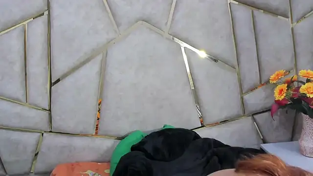 Kloe Candy1 online show from 02-17-25, 11:23