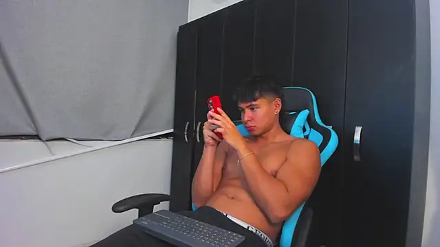 Bray Kevin online show from 11-22-25, 03:05