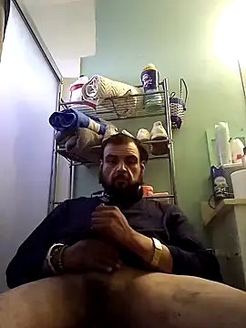 Snapshot of MrDickUdown24_7 chatting on 01-09-25, 04:06 MrDickUdown24 7 online show from 01-09-25, 04:06