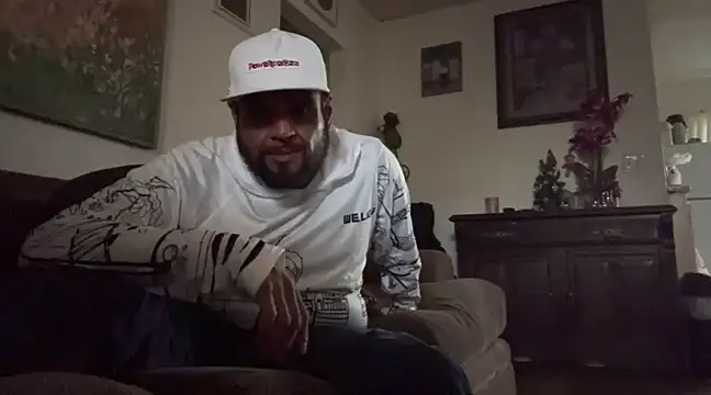 Snapshot of MrDickUdown24_7 chatting on 02-09-25, 01:11 MrDickUdown24 7 online show from 02-09-25, 01:11