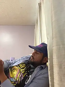 Snapshot of MrDickUdown24_7 chatting on 10-14-25, 07:25 MrDickUdown24 7 online show from 10-14-25, 07:25