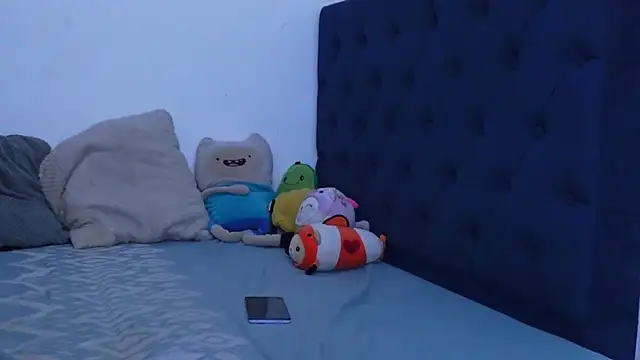 AliciaBasch online show from 10-08-25, 03:37