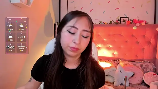 Snapshot of _cloe_martinez chatting on 02-05-25, 08:35 cloe martinez online show from 02-05-25, 08:35